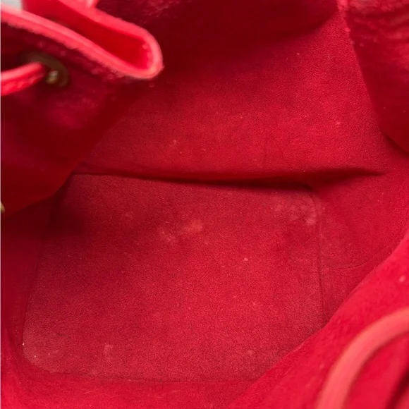 Louis Vuitton Red Epi Noe Bag - Picture 11 of 14